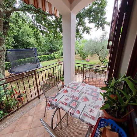 Apartment Ornela Umag Bagian luar foto