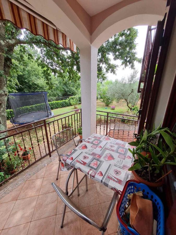Apartment Ornela Umag Bagian luar foto
